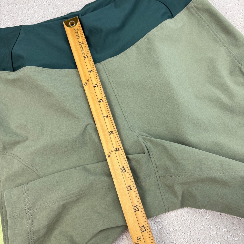 Curious Creatures Sun Dog Short Women Size S Green MTB Colorblock Zipper Pockets - Picture 6 of 9
